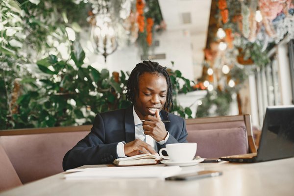 Énergie renouvelable : transformez votre habitat avec nos panneaux solaires